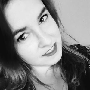 Meet your Posher, Marie-claude